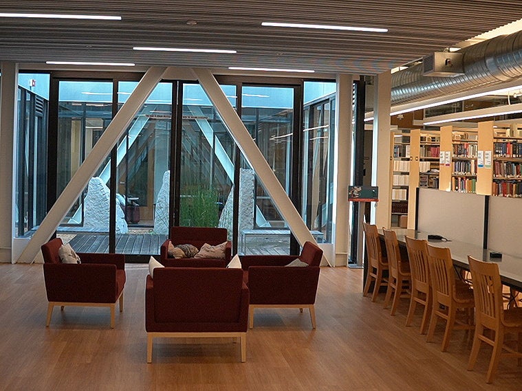 Meeting spot for students with chairs
