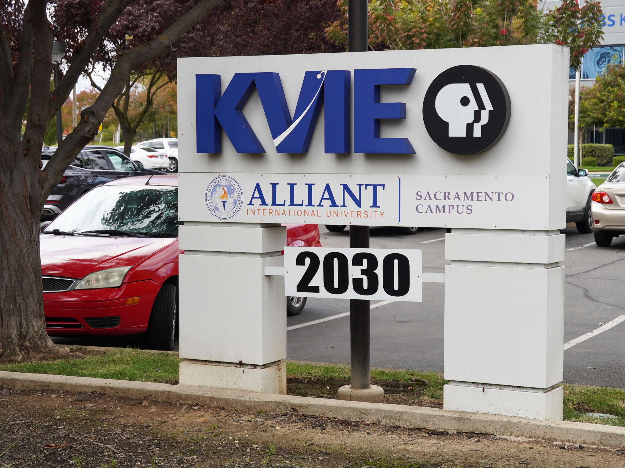 Sacramento campus sign